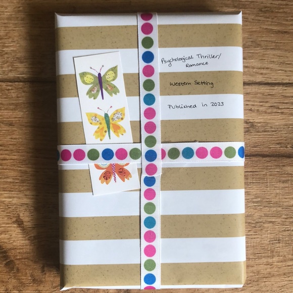 Other - NEW RELEASE - Blind Date With a Book - Hardback Psychological Thriller